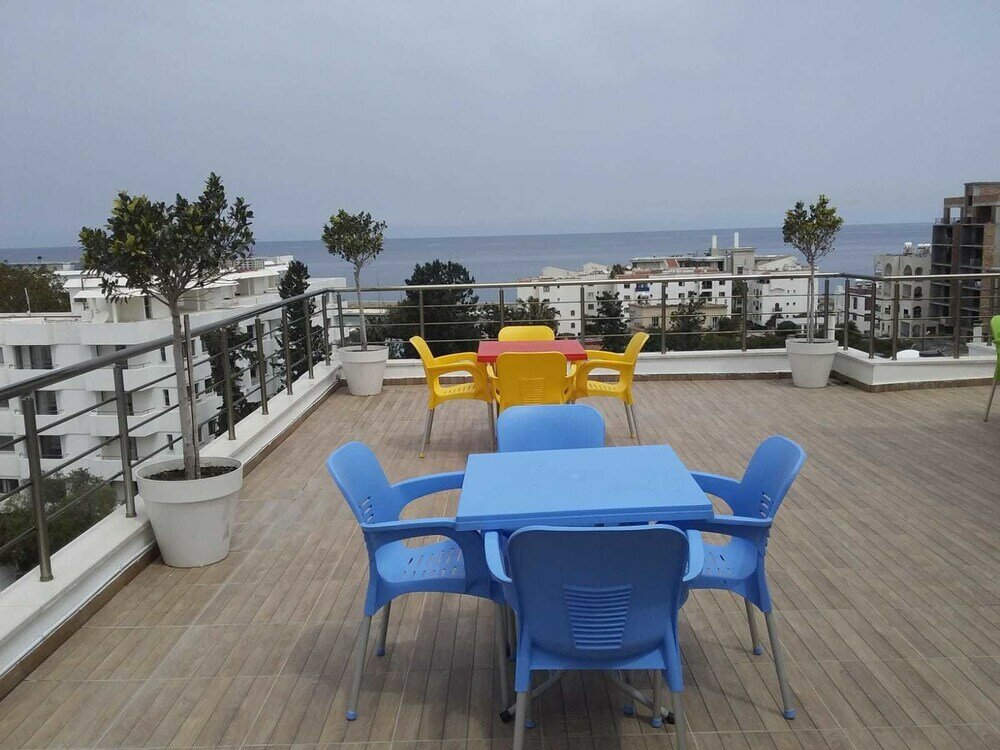 Фото Girne Ideal Rezidans