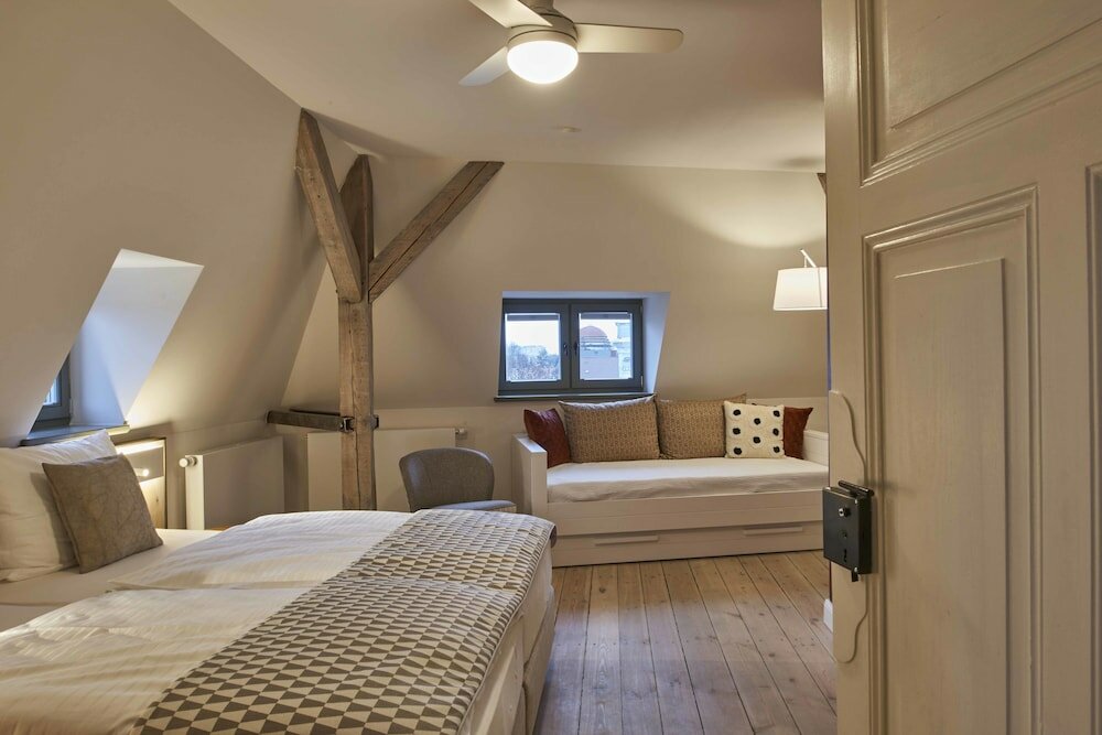 Фото VIAs Appartements und Ferienwohnungen