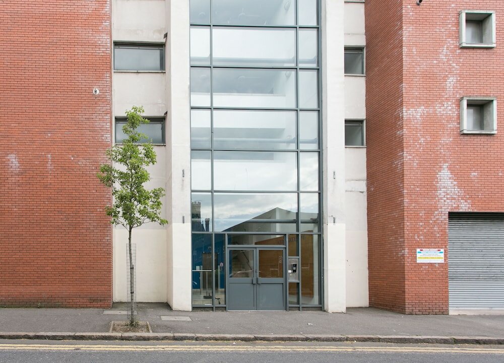 Фото Travelodge Belfast Central