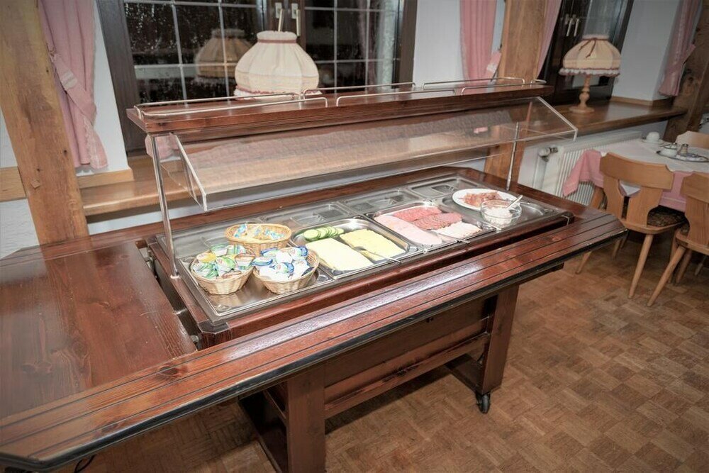 Фото Hotel Stockumer Hof