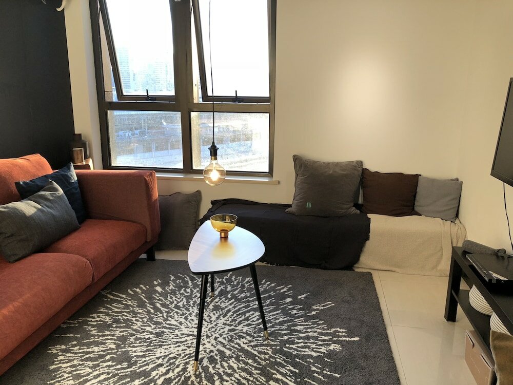 Фото Henry's Apartment- Executive 717