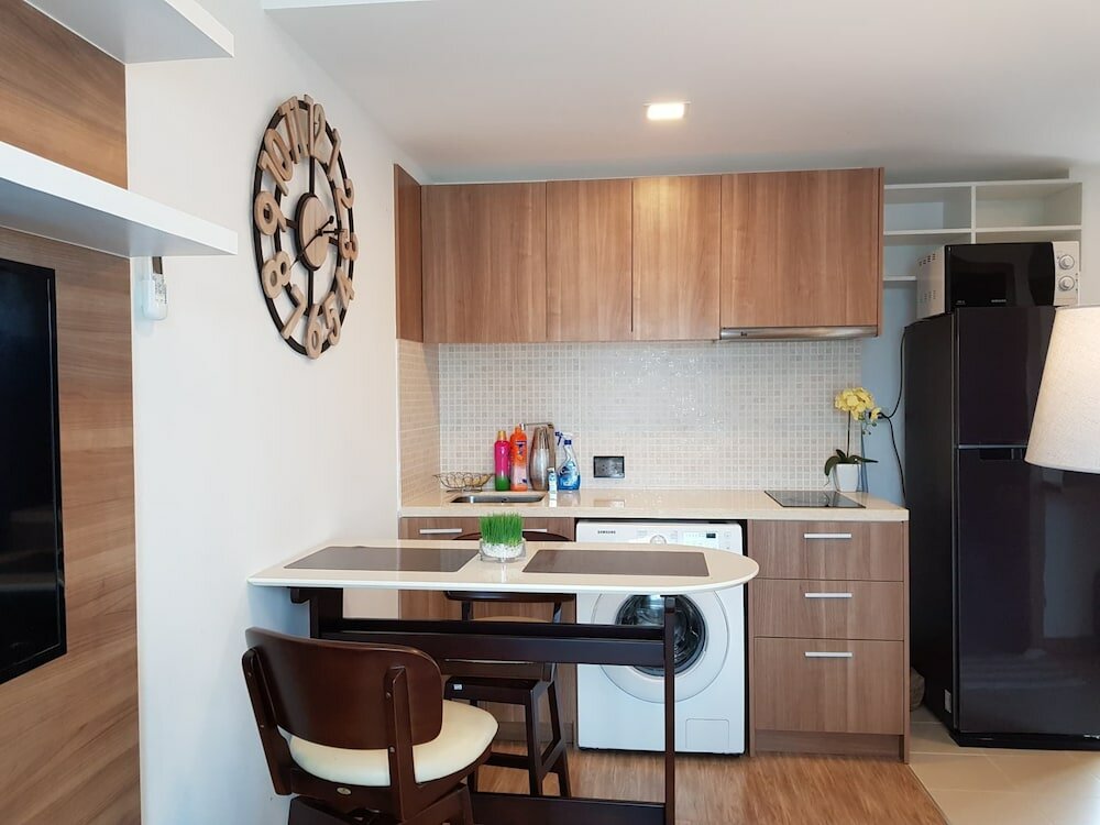 Фото Modern Condo Nai Harn Beach