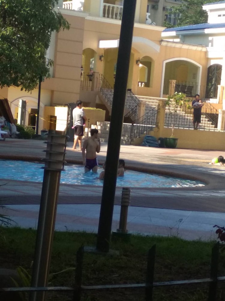 Фото Petz Blossoms Chateau