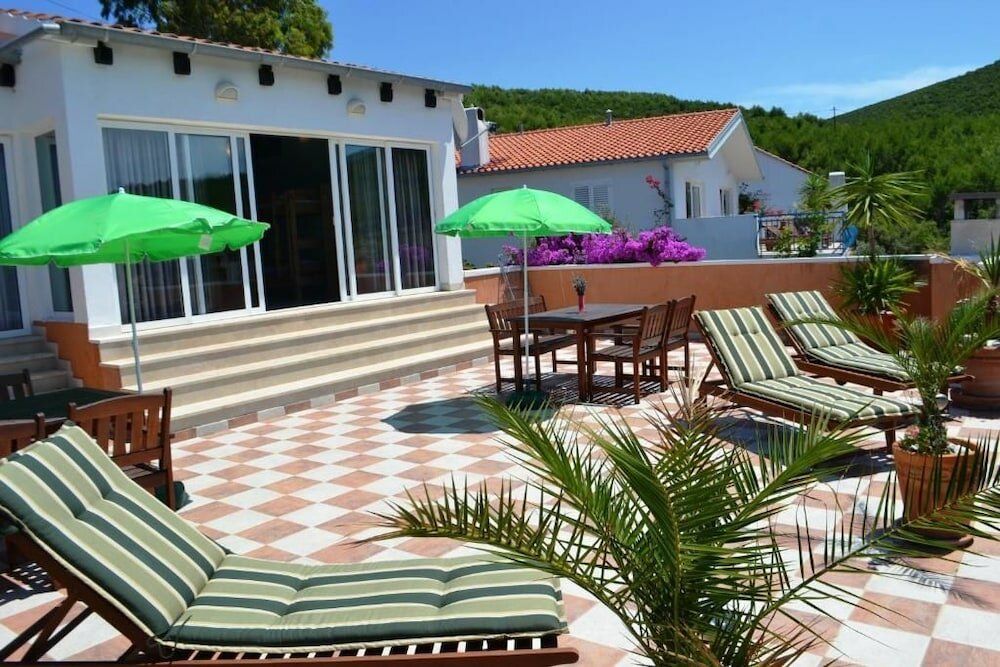 Фото Villa Hraste