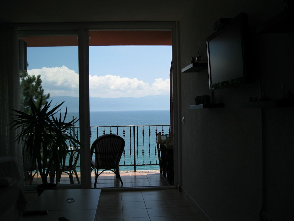 Фото Villa Eros Apartments