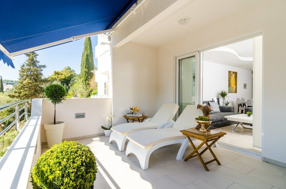 Фото Magellan Deluxe One