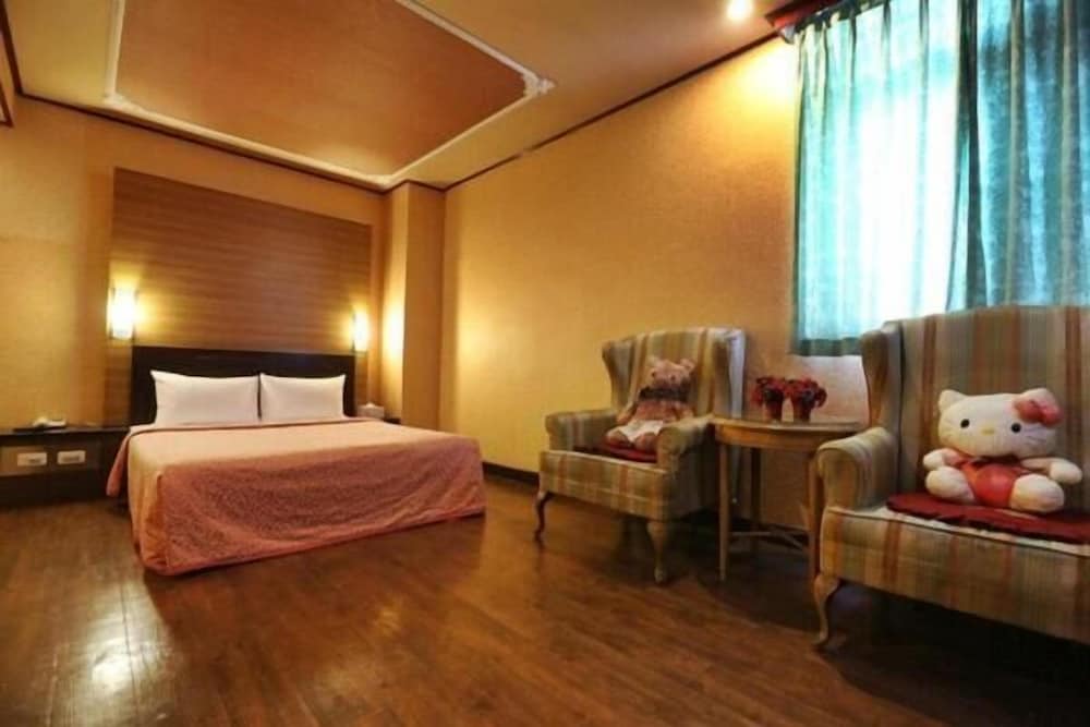 Фото Hotel Lee Chan