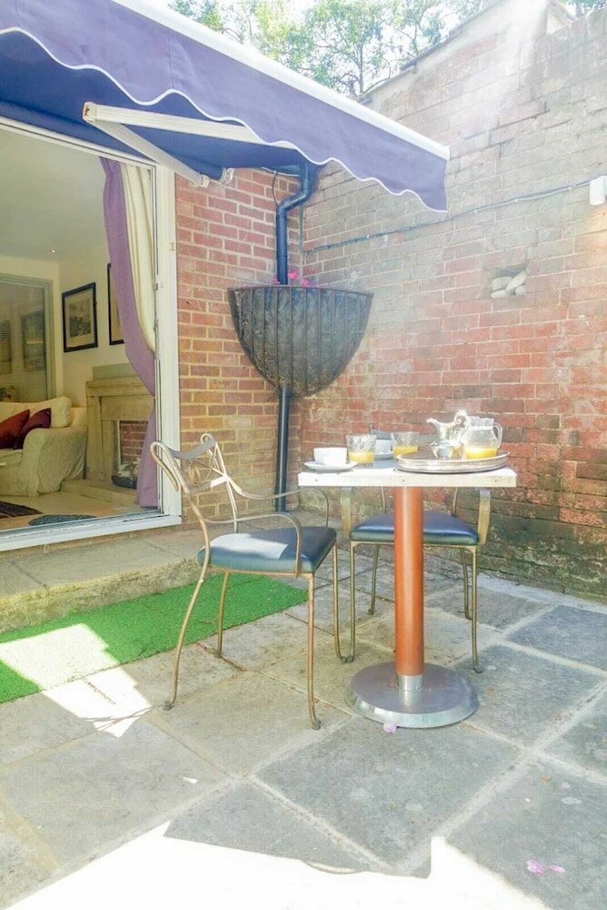 Фото Cedar House Boutique B&b