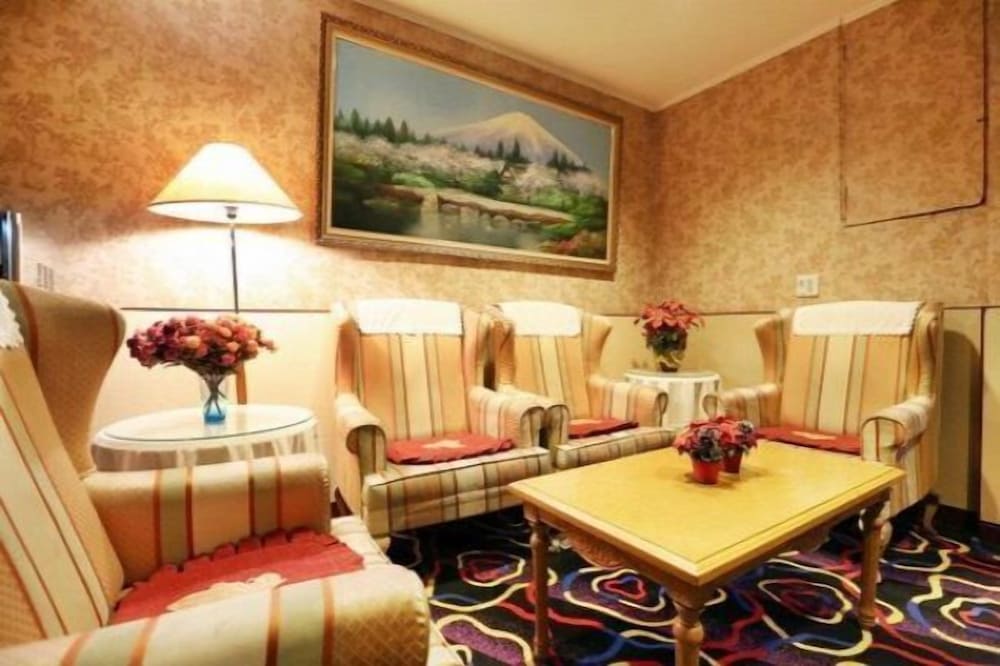 Фото Hotel Lee Chan