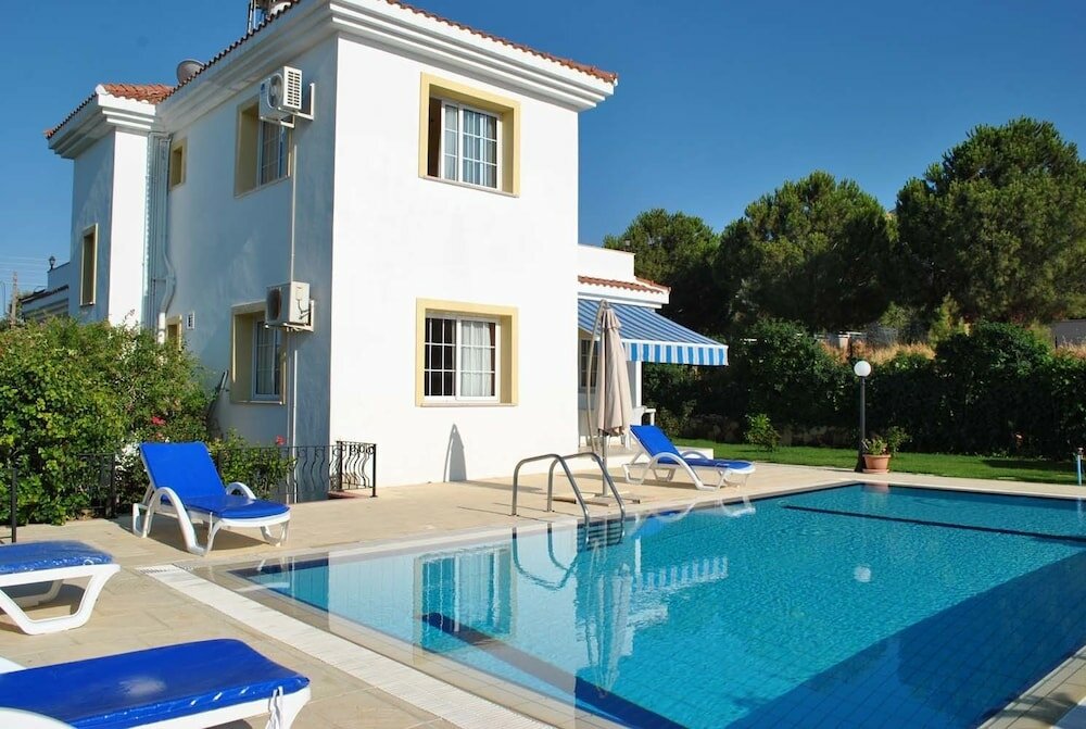 Фото Villa Rose by Amy Villas