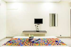 Гостиница FabExpress Svl