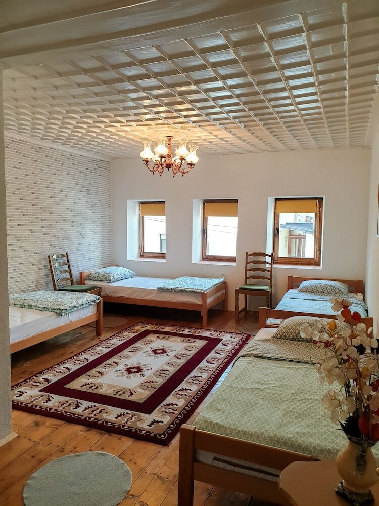 Фото Kulla Dula Guesthouse