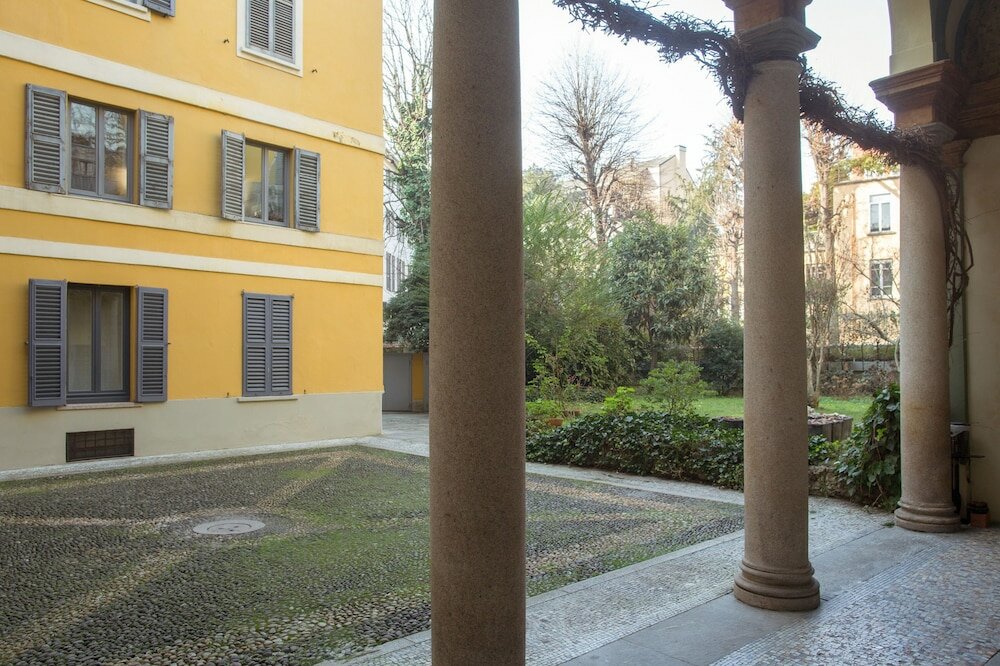 Фото Suitelowcost Corso Venezia