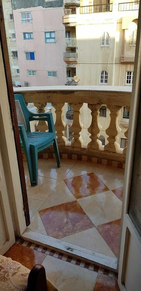 Фото Amazing Apartment Beach View Next Hilton