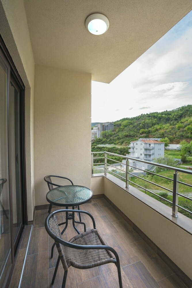 Фото One Bedroom M Becici