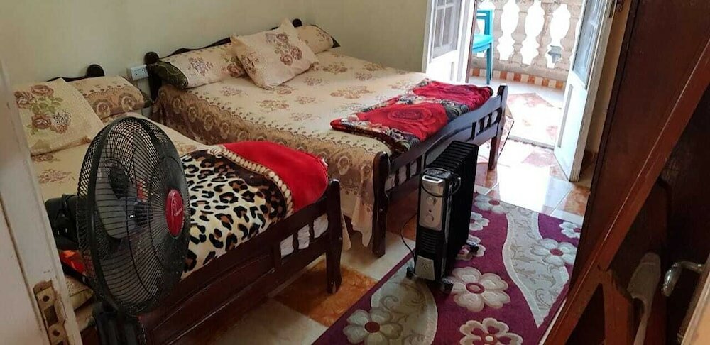 Фото Amazing Apartment Beach View Next Hilton