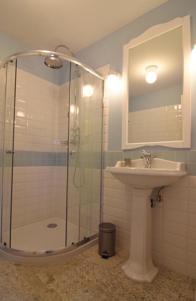 Фото Janez Rooms