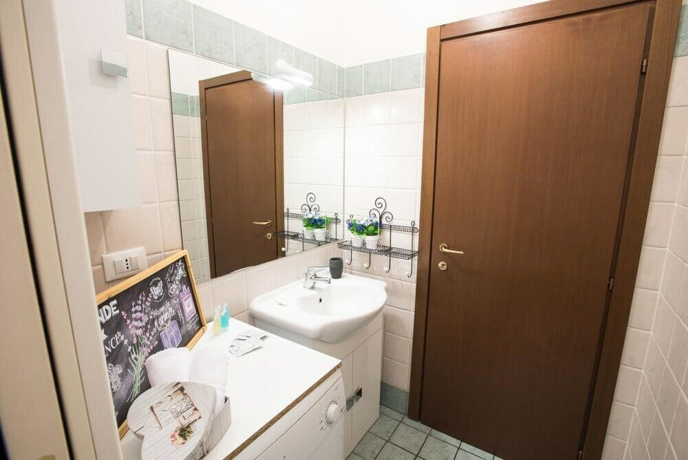 Фото Studio Hosts 2 VIA San Gervasio Flat in Bo