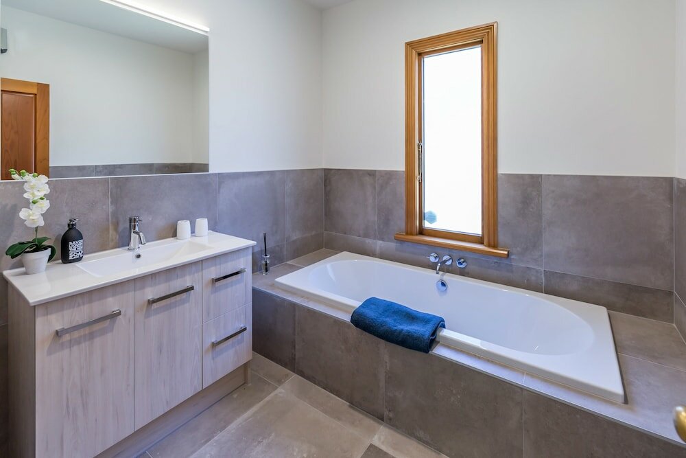 Фото Bond Estate Luxury Accommodation