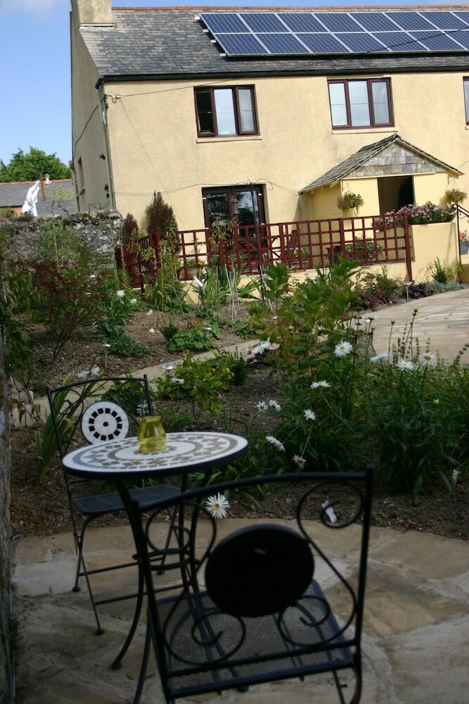 Фото Cadleigh Manor B&b