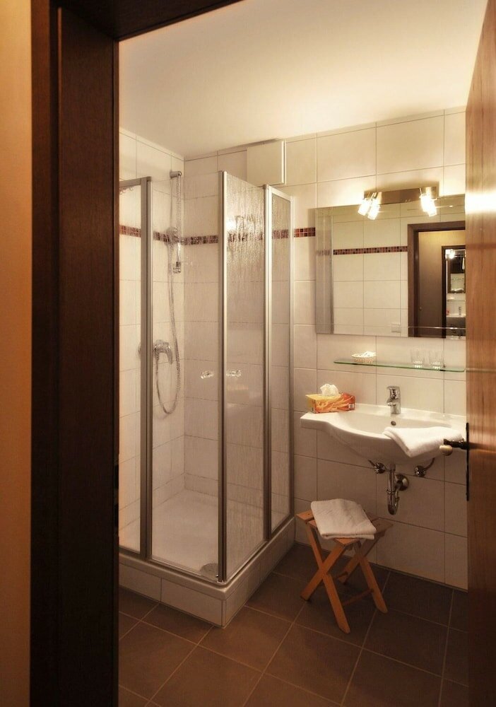 Фото Hotel Gasthaus Zum Kellermann