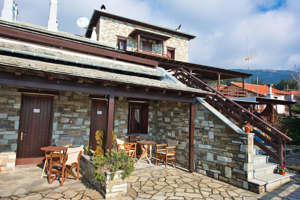 Фото Anemoessa Traditional Village Hotel