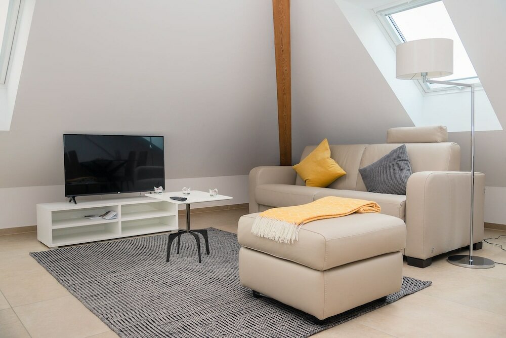 Фото Zurich Furnished Homes