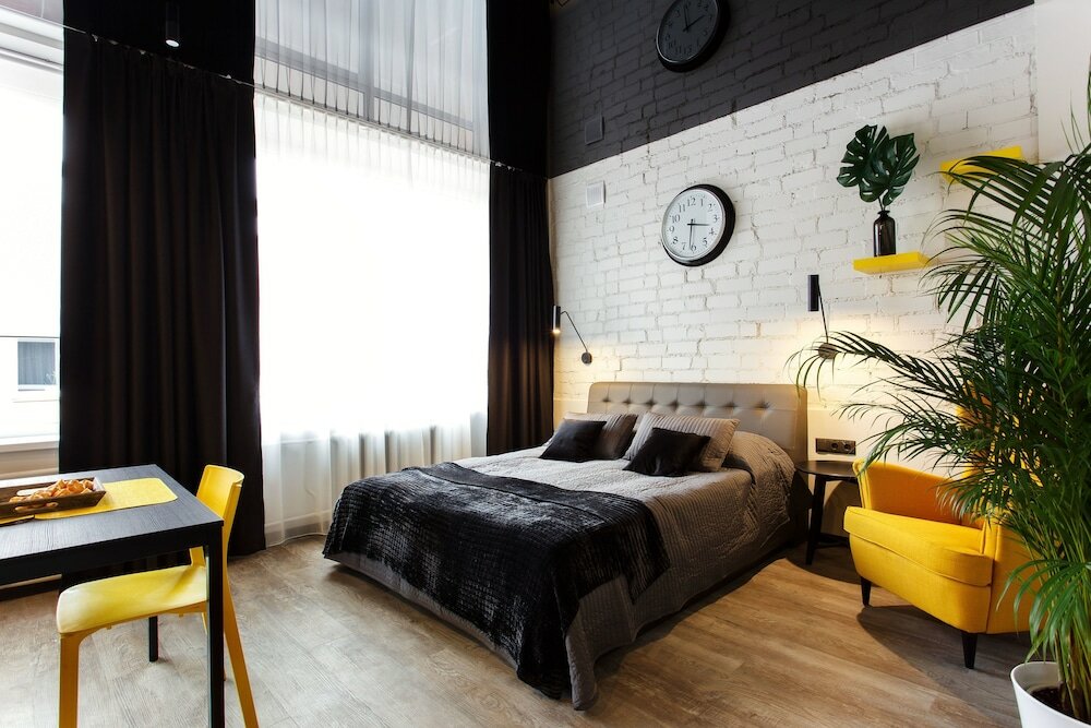 Фото Апартаменты Old Town Trio