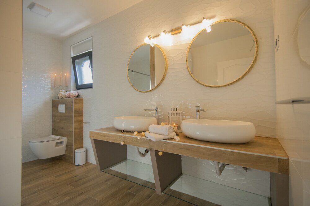 Фото Holiday House Luxury