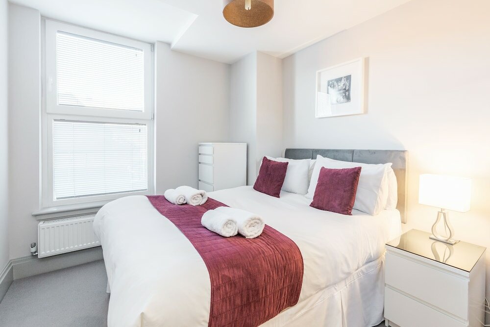 Фото Roomspace Apartments The Quadrant