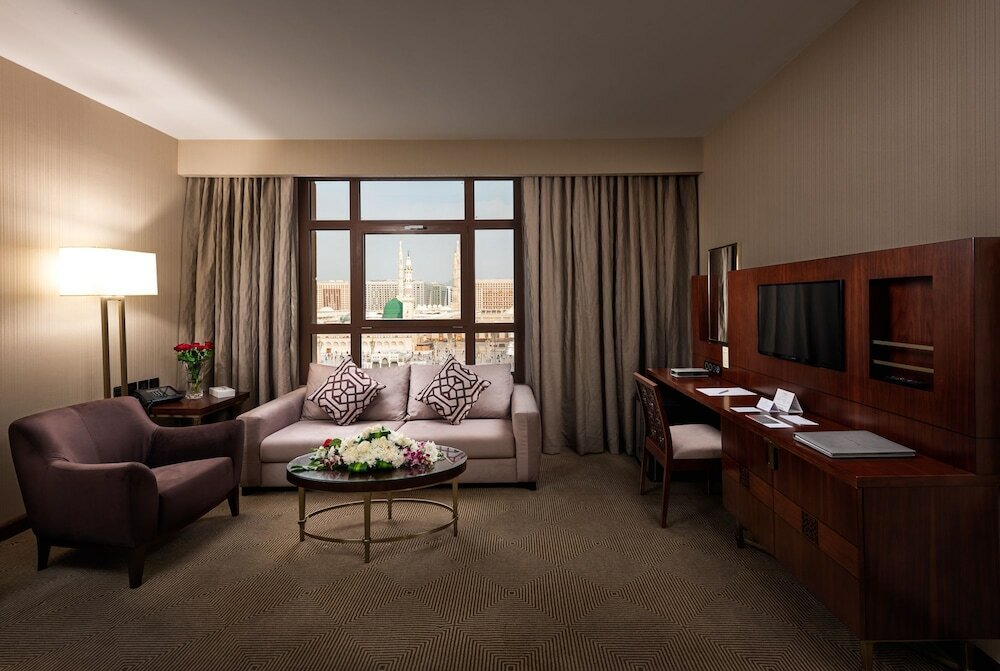 Фото Hotel