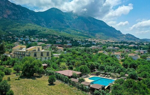 Гостиница Lapida Garden Hotel в Лапитосе
