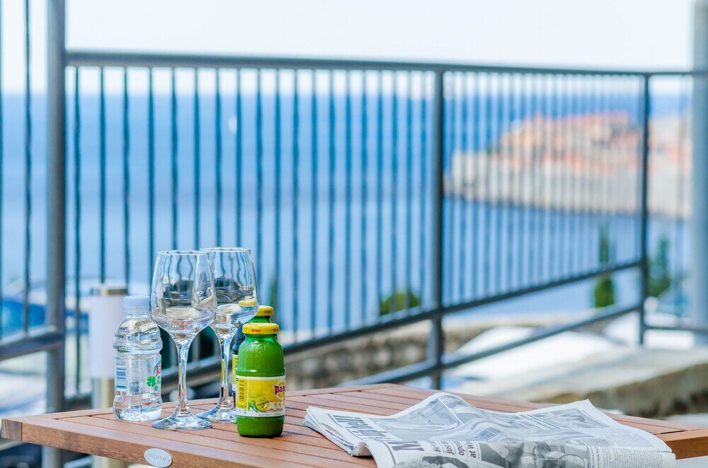 Фото Shining Star Apartments