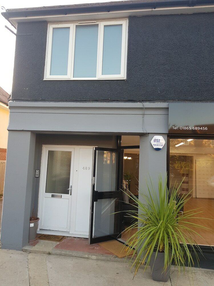 Фото Oxford Modern Guest House