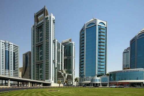 Гостиница Four Points by Sheraton Sharjah в Шардже