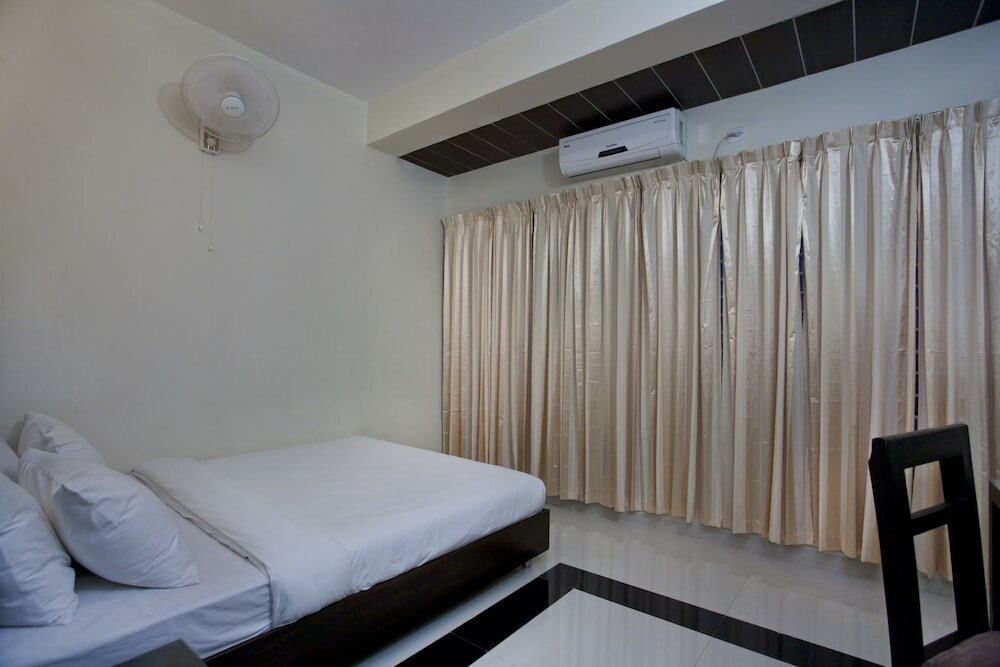 Фото Hotel Holy Gate