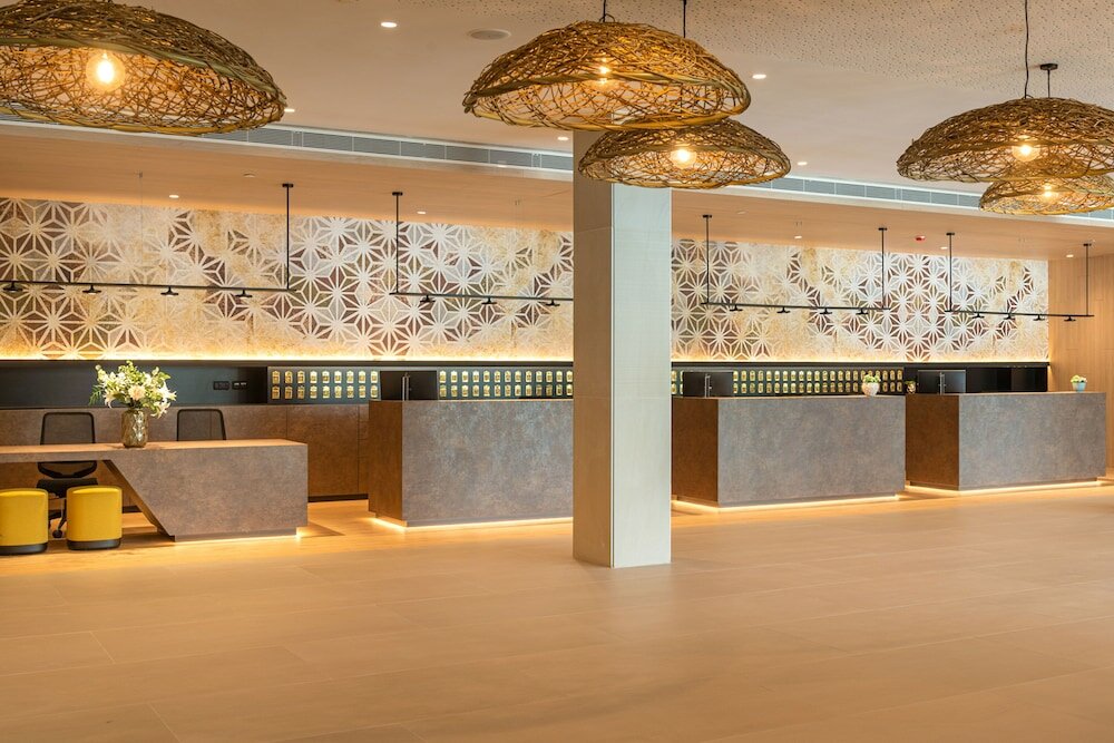 Фото L’Azure Hotel