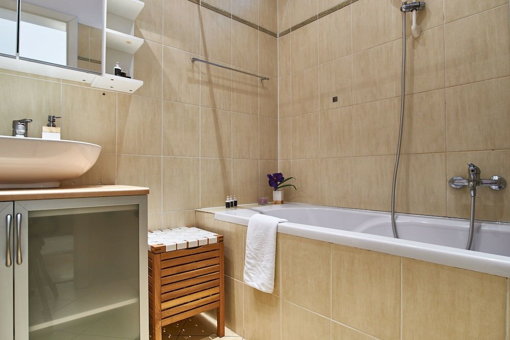 Фото Old Town Square Royal Apartment