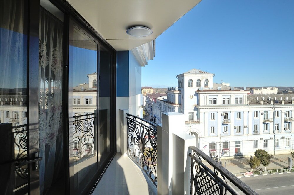 Фото Royal Hotel Riz