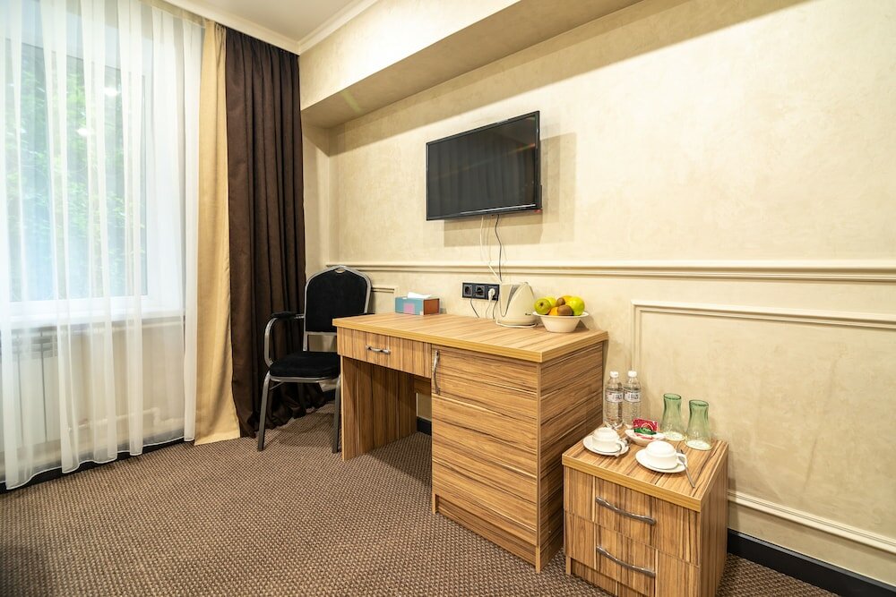 Фото Mildom City