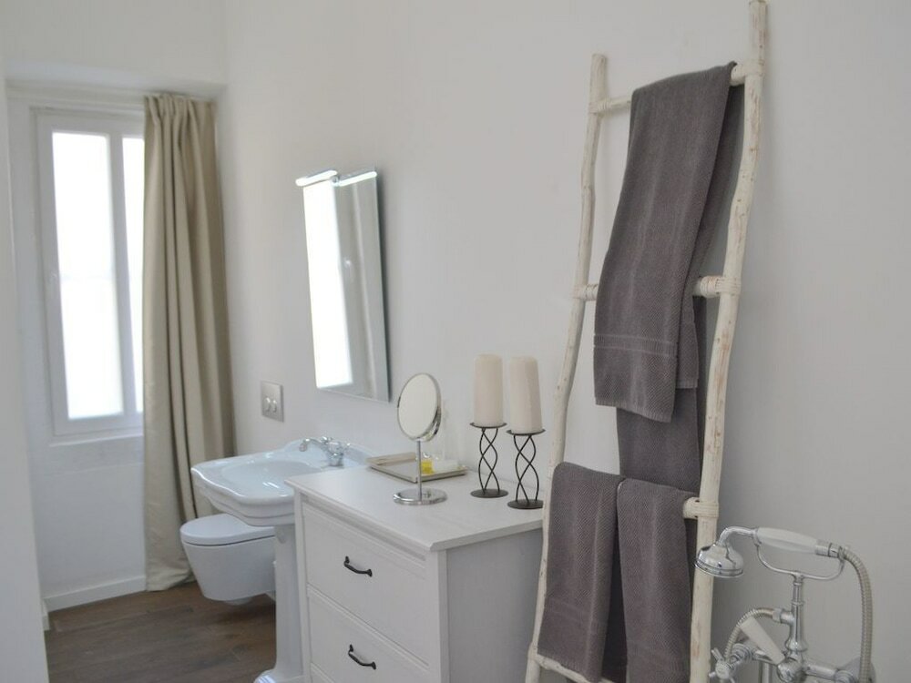 Фото Rh Aqueduto Lisbon House