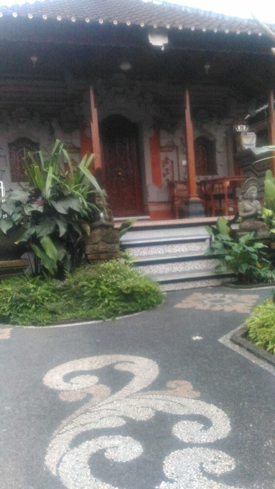 Фото Dewi Antara Homestay