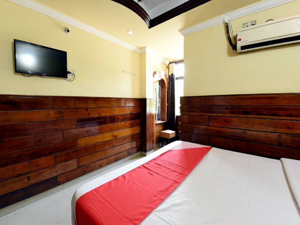 Фото Oyo 19541 Hotel Jammu Palace