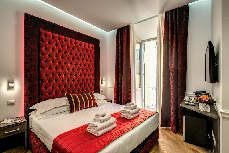 Гостиница La Foresteria Luxury Rooms & Suite в Риме