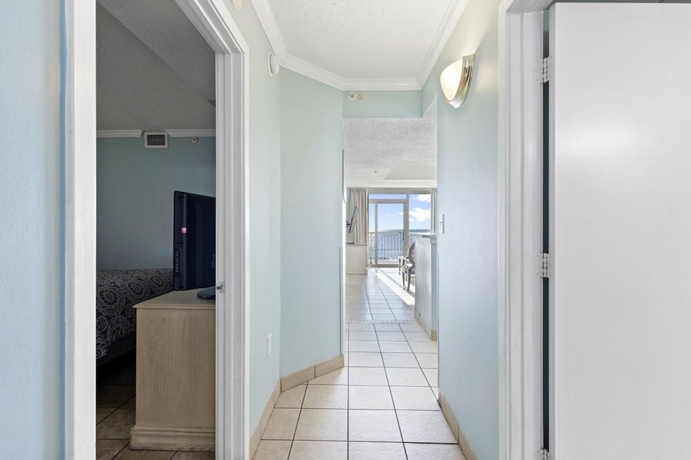 Фото Camelot by the Sea by Hosteeva