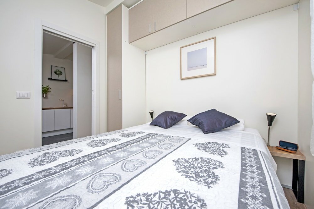 Фото Lakovich Sea View Apartments