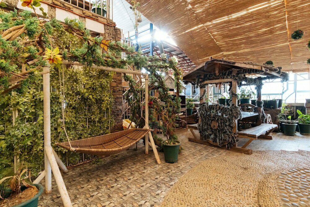 Hotel RedDoorz Plus near Strawberry Farm Baguio, La Trinidad, photo