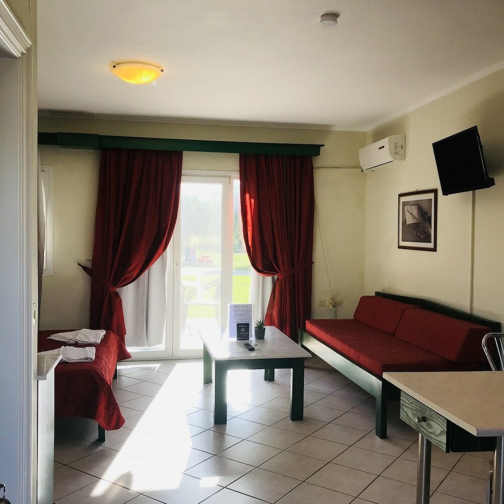 Фото L'Eremo Luxury Apartments