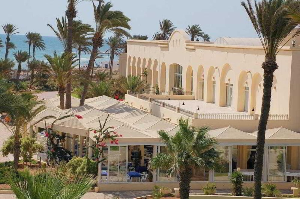 Фото Zephir Hotel & SPA