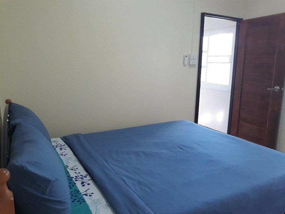 Фото Golden Teak Ville